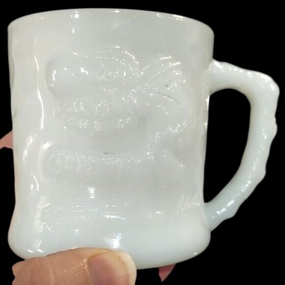 Vintage B.C. Comic GROG Milk Glass Mug Coffee Cup Johnny Hart FIRE KING Set of 2 - Picture 2 of 9
